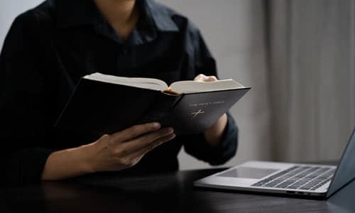 Christian Website Design and Hosting by Servant of Christ